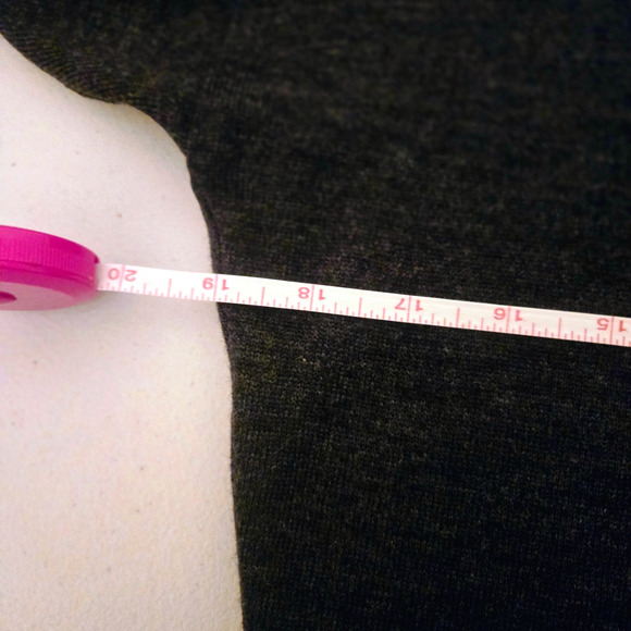 DKNY Vintage gray wool 2 piece sweater and pant set M - Picture 8 of 16